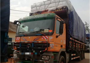 Lire la suite à propos de l’article Région du Sud : La gendarmerie intercepte quatre camions de marchandises de contrebande