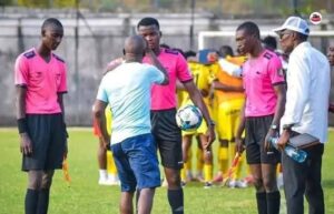 Lire la suite à propos de l’article Elite One : La Fecafoot frappe lourdement Valentine Nkwain