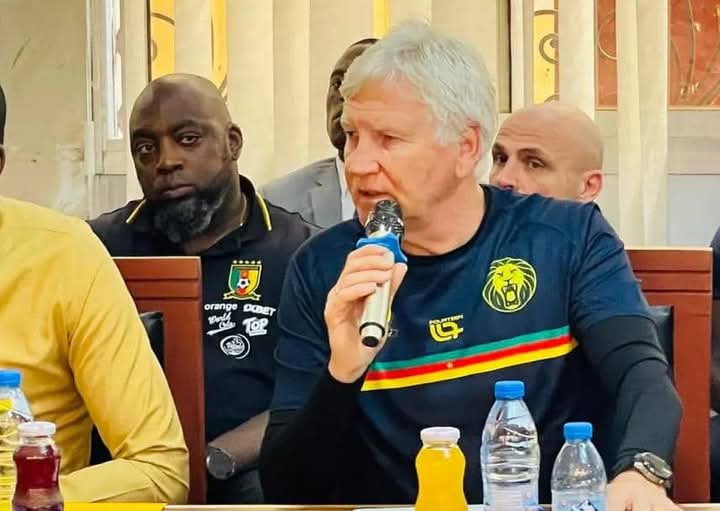 You are currently viewing Marc Brys : « Je dois choisir qui est sur le banc et qui n’y est pas »